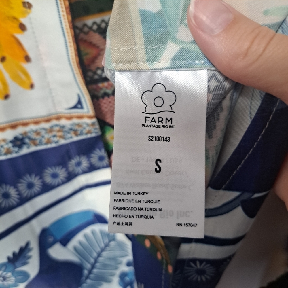 Farm Rio Tropical Mixed Scarves Button Down Small NWOT - Picture 8 of 9